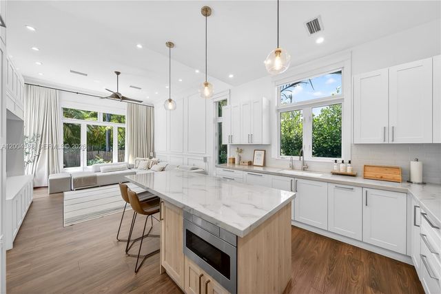 918 Santiago St, Coral Gables, FL 33134