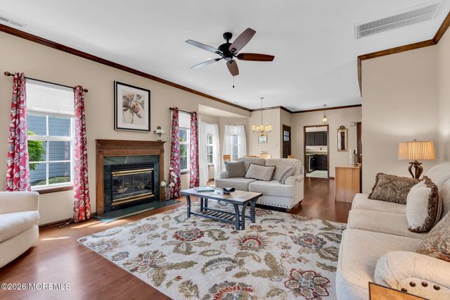 65 Summerhill Drive, Manahawkin, NJ 08050