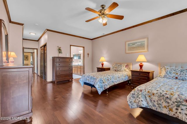 65 Summerhill Drive, Manahawkin, NJ 08050