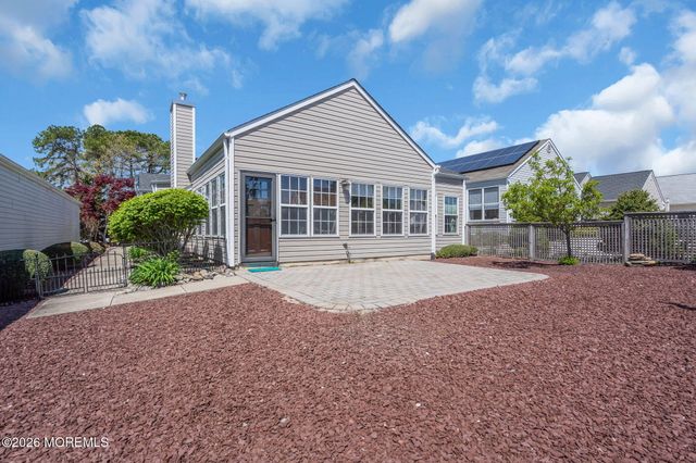 65 Summerhill Drive, Manahawkin, NJ 08050