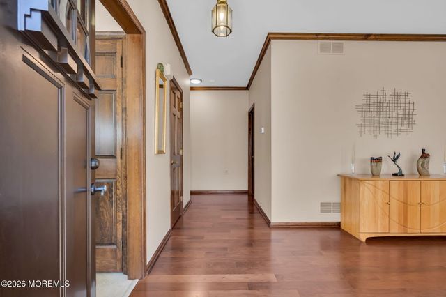 65 Summerhill Drive, Manahawkin, NJ 08050