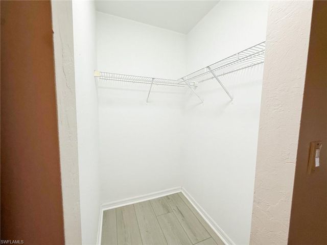 4661 5th AVE SW, Naples, FL 34119