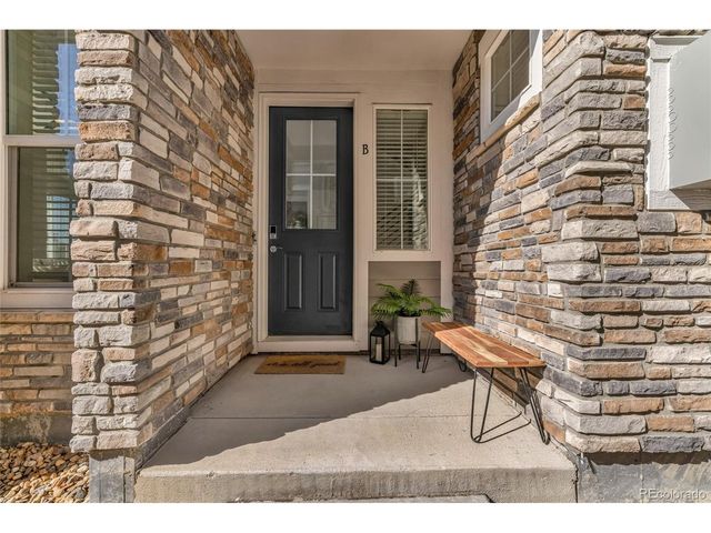 5745 S Buchanan Ct B, Aurora, CO 80016