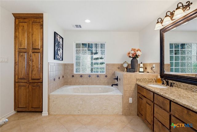 489 Boyd Lane, Rockdale, TX 76567