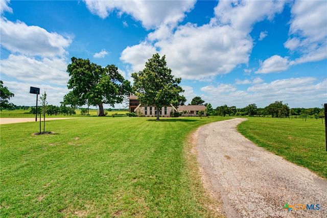 489 Boyd Lane, Rockdale, TX 76567