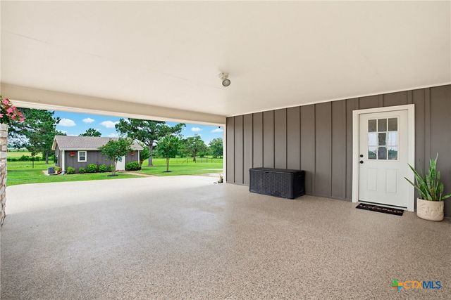 489 Boyd Lane, Rockdale, TX 76567