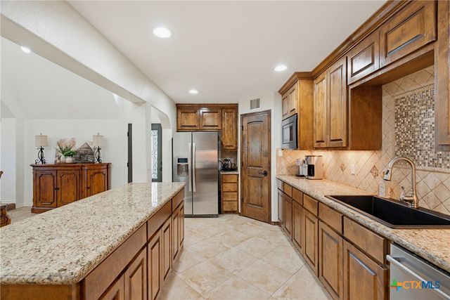 489 Boyd Lane, Rockdale, TX 76567