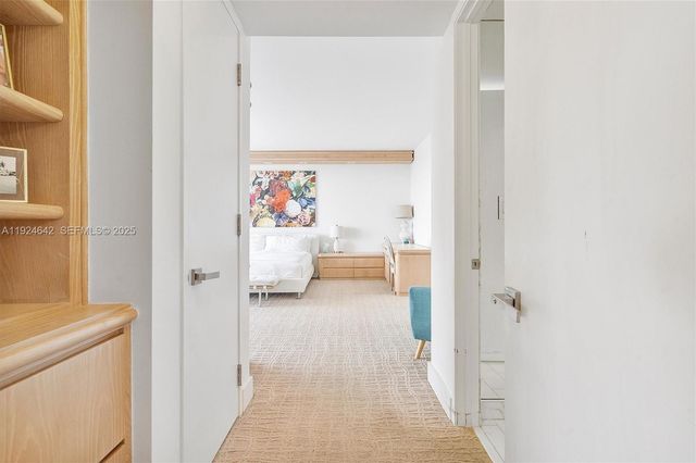 19500 Turnberry Way 20D, Aventura, FL 33180