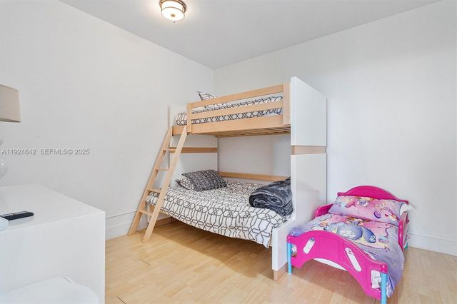 19500 Turnberry Way 20D, Aventura, FL 33180