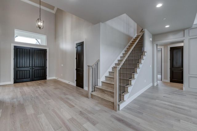 11574 N Range View Drive, Fresno, CA 93730