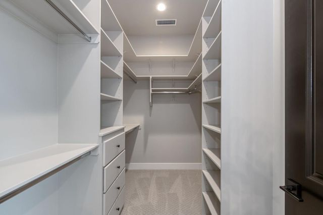 11574 N Range View Drive, Fresno, CA 93730