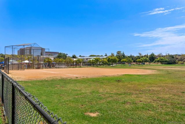7274 Shoreline Dr 116, San Diego, CA 92122