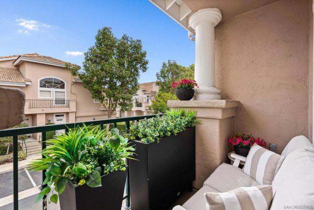 7274 Shoreline Dr 116, San Diego, CA 92122