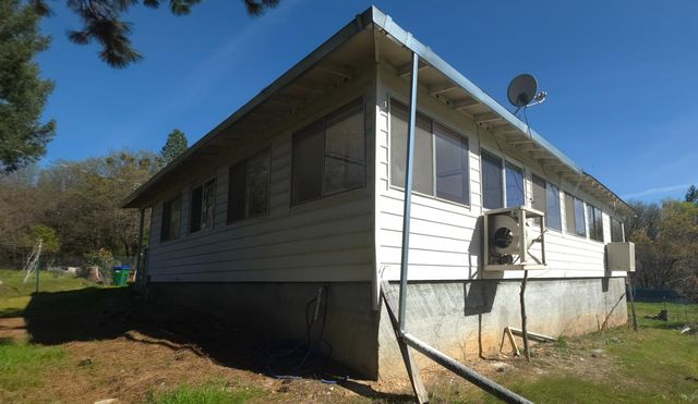 14163 Jokers Wild Ln, Grass Valley, CA 95945