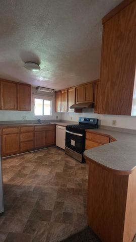 14163 Jokers Wild Ln, Grass Valley, CA 95945