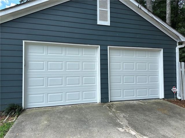 354 Dublin Way, Lawrenceville, GA 30044