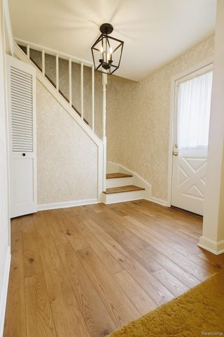 8276 Appleway Drive, Grand Blanc Charter Township, MI 48439