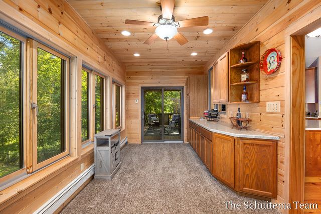 10155 Rogue Pond Drive, Rockford, MI 49341