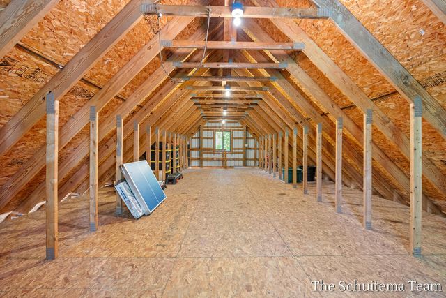 10155 Rogue Pond Drive, Rockford, MI 49341