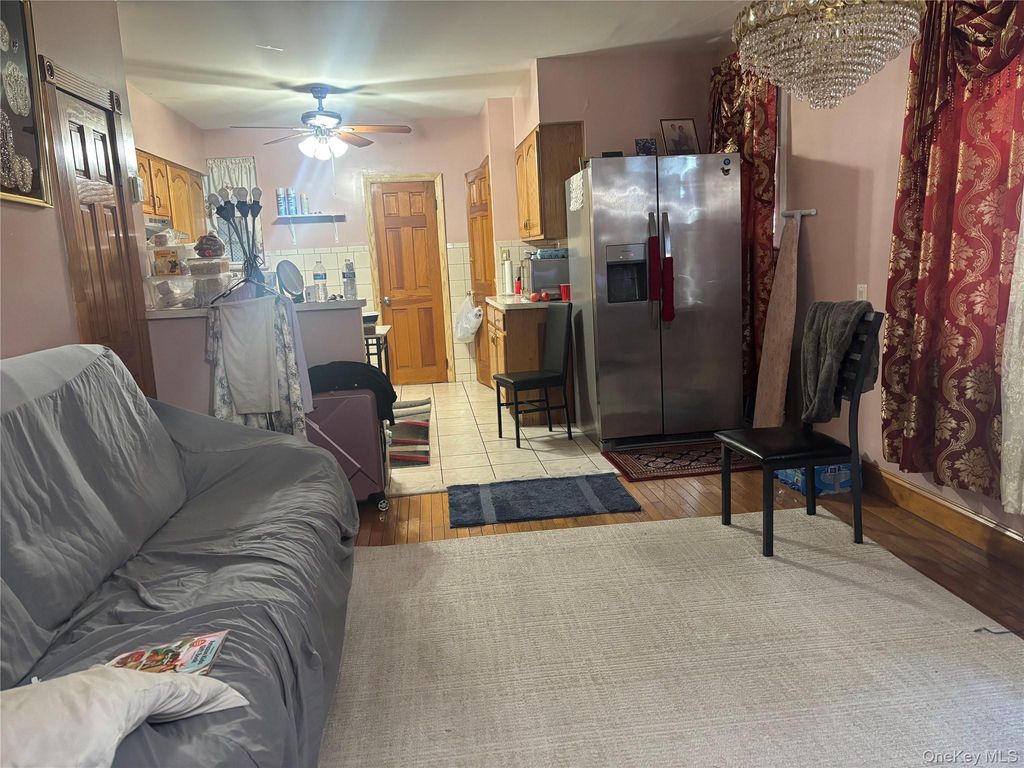 10749 131st Street, Richmond Hill, NY 11419 — photo 3