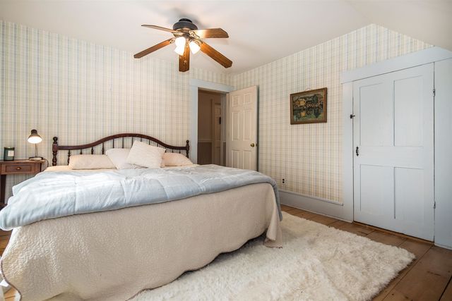 5735 VT Route 11, Londonderry, VT 05148