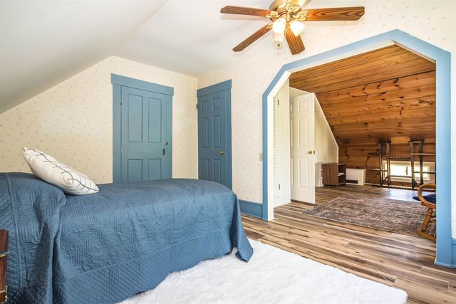 5735 VT Route 11, Londonderry, VT 05148