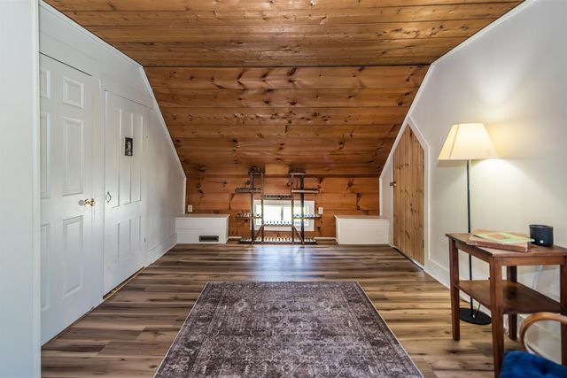 5735 VT Route 11, Londonderry, VT 05148