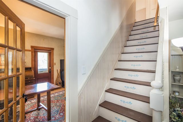 5735 VT Route 11, Londonderry, VT 05148