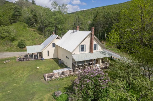 5735 VT Route 11, Londonderry, VT 05148
