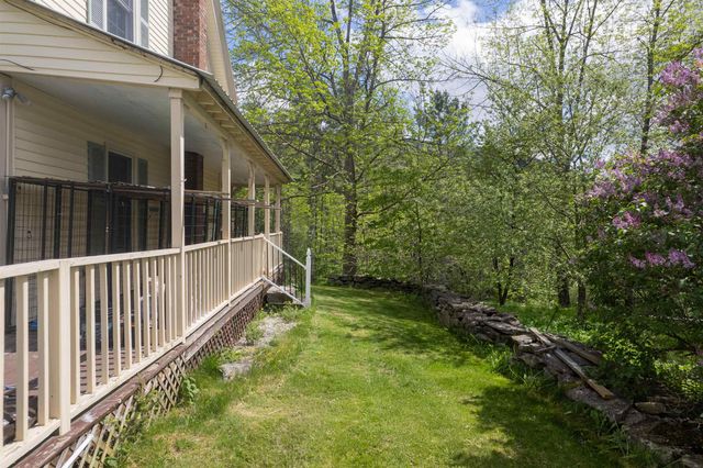 5735 VT Route 11, Londonderry, VT 05148