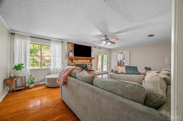6740 Bunker Hill Cir, Pensacola, FL 32506
