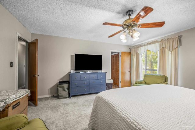 6740 Bunker Hill Cir, Pensacola, FL 32506