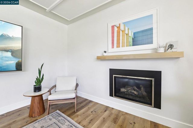 29 Winslow Pl, Moraga, CA 94556