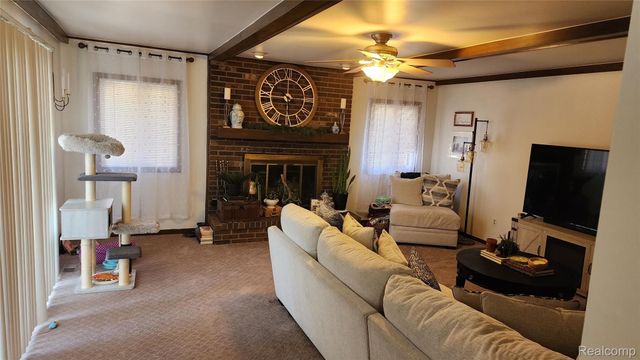 35312 Northmont Drive, Farmington Hills, MI 48331