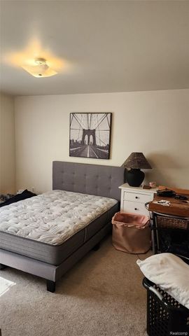 35312 Northmont Drive, Farmington Hills, MI 48331