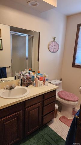 35312 Northmont Drive, Farmington Hills, MI 48331