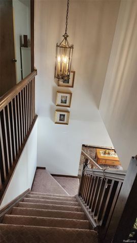 35312 Northmont Drive, Farmington Hills, MI 48331