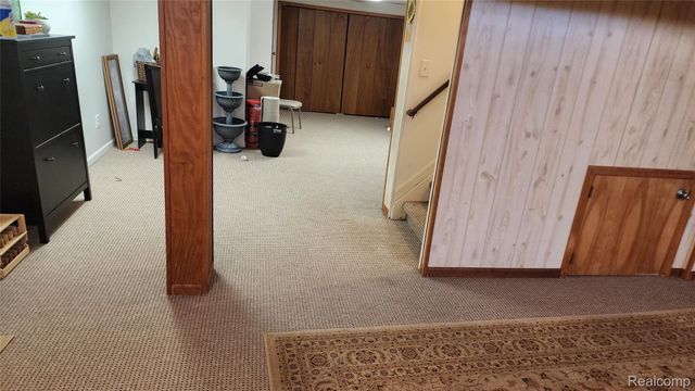 35312 Northmont Drive, Farmington Hills, MI 48331