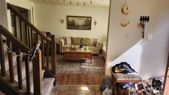 35312 Northmont Drive, Farmington Hills, MI 48331