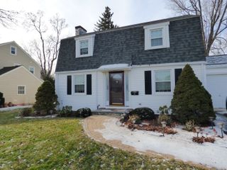 57 Wardwell Road, West Hartford, CT 06107
