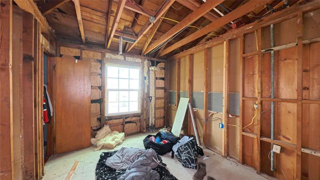 8709 Varner Road, Houston, TX 77080