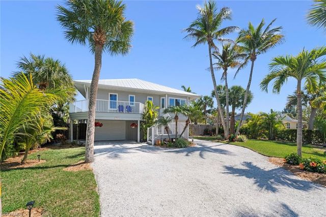 1360 Jamaica DR, Sanibel, FL 33957