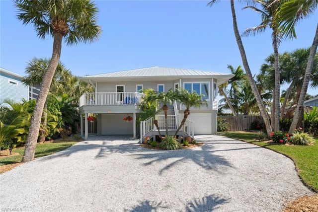 1360 Jamaica DR, Sanibel, FL 33957