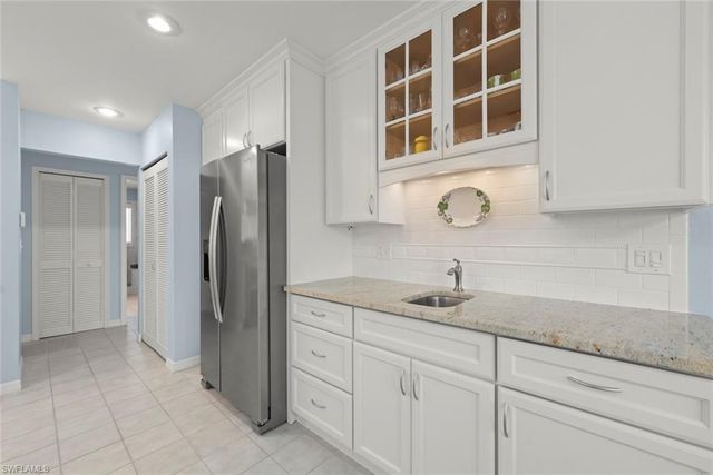 1360 Jamaica DR, Sanibel, FL 33957
