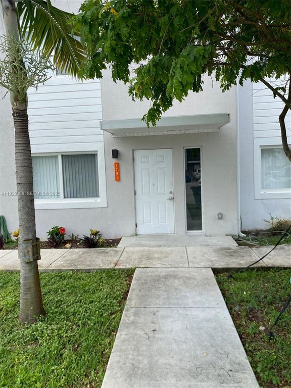 2755 NW 191st Ter 0, Miami Gardens, FL 33056