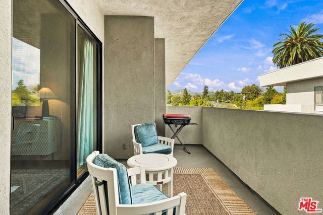 12115 San Vicente Boulevard 404, Los Angeles, CA 90049