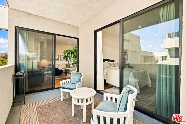12115 San Vicente Boulevard 404, Los Angeles, CA 90049