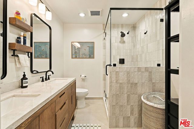 12115 San Vicente Boulevard 404, Los Angeles, CA 90049