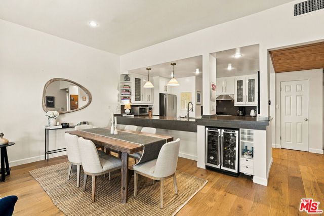 12115 San Vicente Boulevard 404, Los Angeles, CA 90049