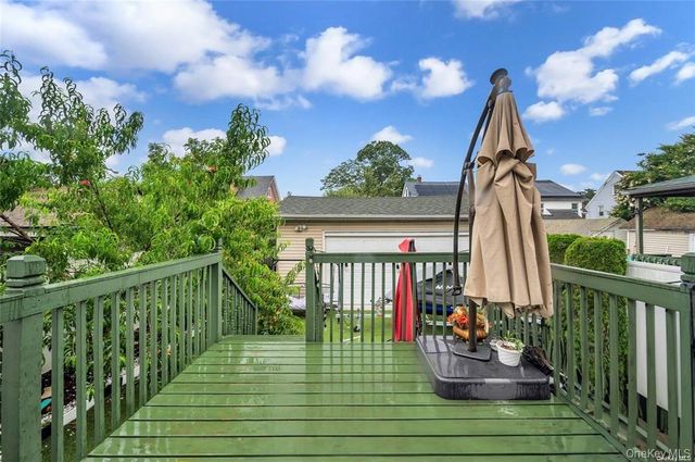 10921 215th Street, Queens Village, NY 11429